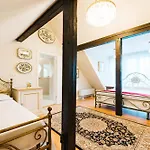 Nove Bed & Breakfast 3*